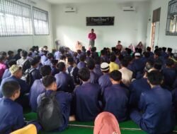 Lurah Dabo Lama Hadiri dan Tutup Rangkaian Acara Pesantren Ramadhan di SDN 005 Singkep