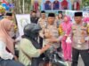 Ramadhan Berkah, Kapolres Meranti Dan Bhayangkari Berbagi Takjil