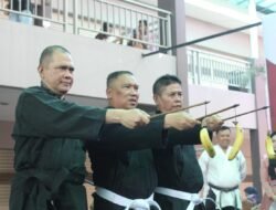 BKC Beri Kenaikan Dan Sabuk Hitam Kehormatan kepada Nyanyang dan SMN