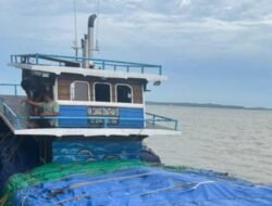 Bea Cukai Kepri Gagalkan Dugaan Penyelundupan Ribuan Ton Beras, Tiga Kapal Kayu Diamankan