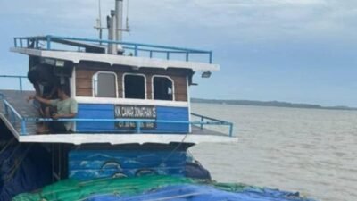 Bea Cukai Kepri Gagalkan Dugaan Penyelundupan Ribuan Ton Beras, Tiga Kapal Kayu Diamankan