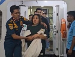Penumpang Wanita Lompat ke Laut dari Kapal MV Sindo 7 di Pelabuhan Berjaya Waterfront Malaysia, Diduga Depresi