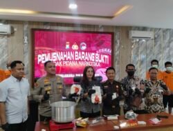 Polres Karimun Musnakan Barang Bukti Narkotika Seberat 2067,52 Gram