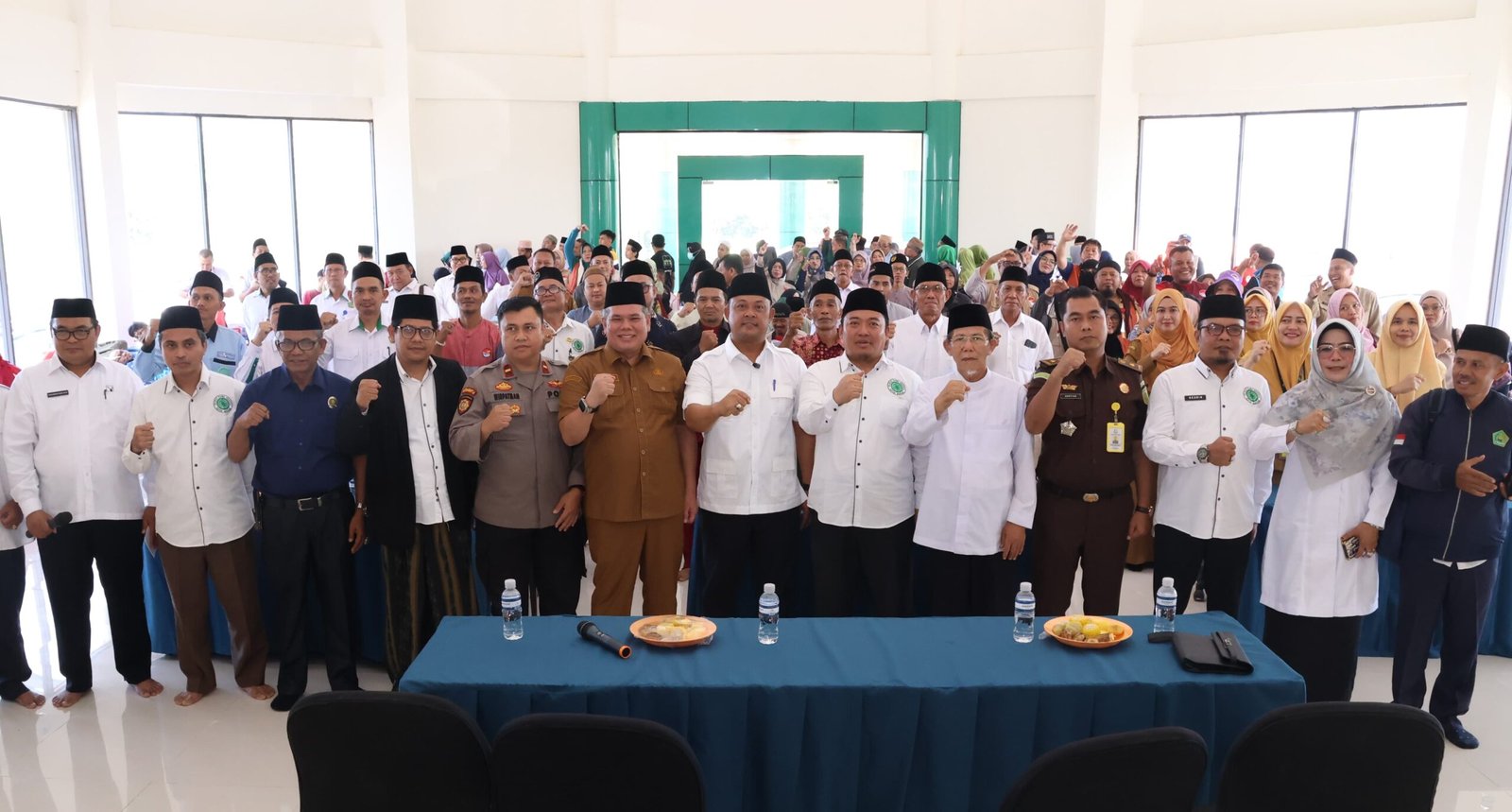 Milad ke-50 Tahun, Ketua DPRD Kepri Apresiasi Langkah MUI Batam dalam Aksi Sosial