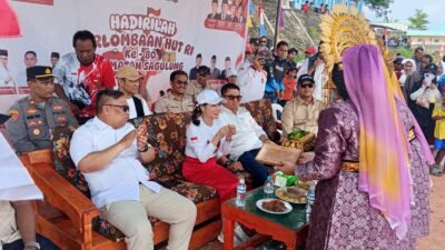 Polsek Sagulung Amankan Lomba Panjat Pinang & Tarik Tambang HUT RI ke-80 di Pantai Dapur 12