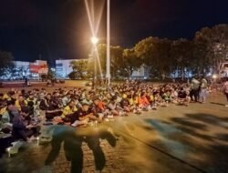 Lautan Cahaya di Engku Putri: Solidaritas Ojol Batam Mengenang Rekan yang Berpulang