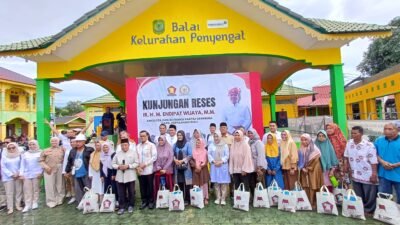 Usai Reses di pulau Penyengat, Endipat Wijaya Ziarah ke Makam Raja Ali Haji