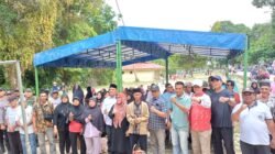 Hantarkan Ribuan Paket Sembako dari Partai Gerindra, Iman dan Aweng Keliling Pulau di Wilayah Belakang padang
