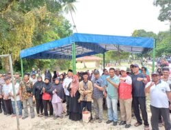 Hantarkan Ribuan Paket Sembako dari Partai Gerindra, Iman dan Aweng Keliling Pulau di Wilayah Belakang padang