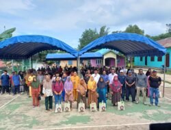 Baksos di Bulang dan Galang, Iman Sutiawan Terima Aspirasi Soal Sulitnya Listrik dan Pembangunan Jembatan Penghubung