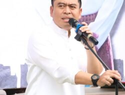 Endipat Mohon Doa Dari Pulau Penyengat, Harapkan Yang Terbaik Untuk Kelahiran Anaknya