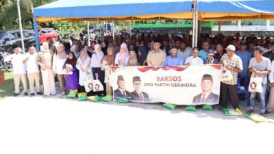 Baksos Keliling Bintan, Iman Sutiawan Sampaikan Ribuan Paket Sembako dari Partai Gerindra