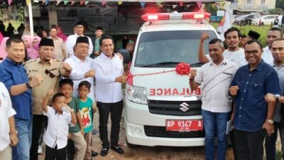 Warga NTT di Batam Sambut Gembira Bantuan Ambulans dari Gerindra Kepri