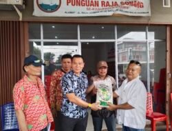 Milad ke-52 Punguan Raja Sonang Gelar Baksos Donor Darah Dan Tebar Bantuan 250 Karung Beras ke Warga Karimun