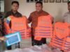 PT TIMAH Tbk Salurkan Puluhan Life Jacket di Karimun