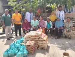 Menjelang Nataru, IKU Batam Berbagi Kehangatan Lewat “IKU PEDULI KASIH”