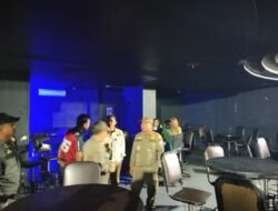 Malam Natal Tim Gabungan Razia Tempat Hiburan Malam di Karimun