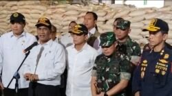 Mentan Amran Minta Tindak Tegas Mafia Beras di Kepri