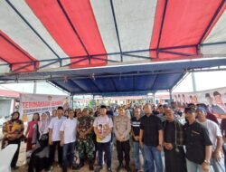 Bawa ‘Oleh-oleh’ dari Prabowo, Iman Sutiawan Sambangi Warga Rhabayu Estuario