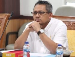 Limbah Berbau Hantui Pantai Nongsa, Suryanto Minta DLH Batam Perketat Pengawasan​