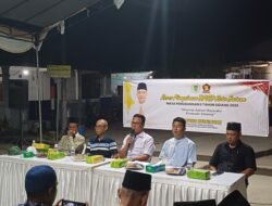 Aweng Kurniawan Serap Aspirasi masyarakat Tanjung Riau, Masyrakat Sampaikan Keluhan Soal Sampah dilaut