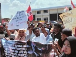 Ratusan Warga Demo Kawasan Industri Sempurna Wahyu Metalindo, Tuntut Kejelasan Hak Pekerja yang Meninggal