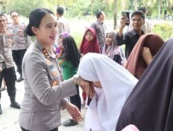 Polres Karimun Salurkan Hewan Kurban Dari Kapolda Kepri Dan Kapolres Untuk Masyarakat
