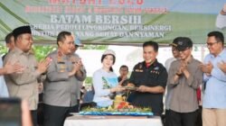 Amsakar Apresiasi Buruh Tinggalkan Aksi Panas, Ketua SPSI Syaiful Badri Serukan ‘Batam Bersih’