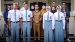 Karimun Lepas Putra-Putri Terbaik Ikuti Seleksi Paskibraka Tingkat Provinsi dan Nasional