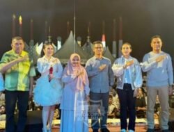 Bupati dan Wakil Bupati Karimun Hadiri Parada Music, Maidra Sukses Hipnotis Ribuan Penonton