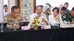 Atasi Tekanan Urbanisasi, Amsakar-Li Claudia Usul Lex Specialis Administrasi Kependudukan ke KOMISI II DPR RI
