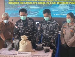 TNI AL Gagalkan Penyelundupan 1,9 Ton Pasir Timah Ilegal ke Malaysia, Lima Orang Ditangkap