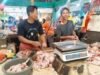 Harga Ayam Naik, Stok Ukuran 1 Kg ke Atas Langka di Pasar Puan Maimun
