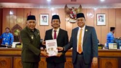 Gallery Foto:Pemkab Karimun Ajukan APBD 2027 Rp1,28 Triliun ke DPRD