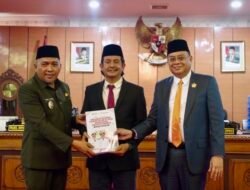 Gallery Foto:Pemkab Karimun Ajukan APBD 2027 Rp1,28 Triliun ke DPRD