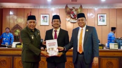 Gallery Foto:Pemkab Karimun Ajukan APBD 2027 Rp1,28 Triliun ke DPRD